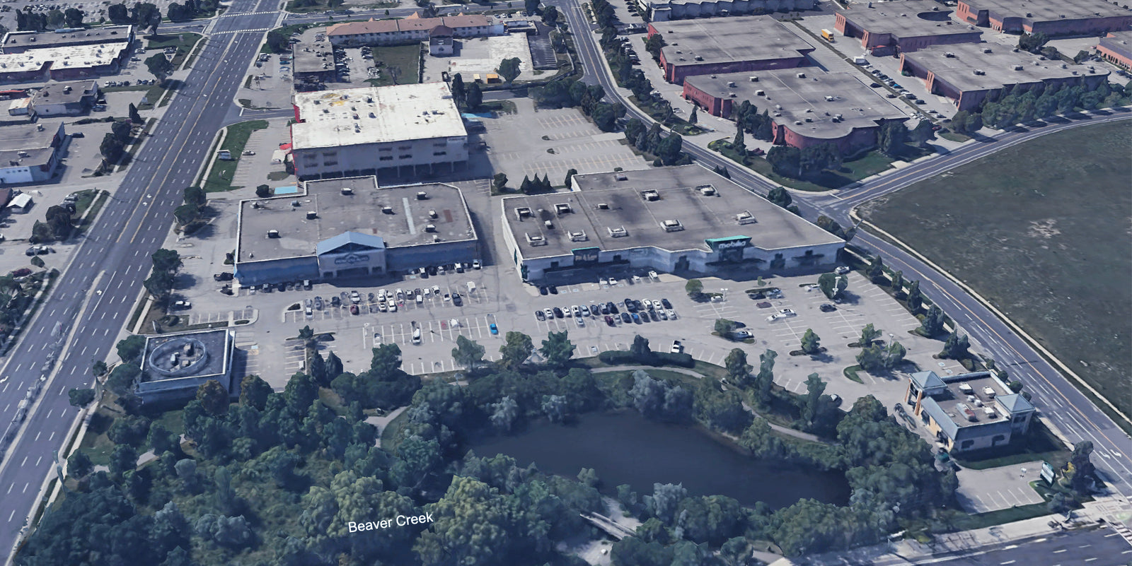 7 & Woodbine Center