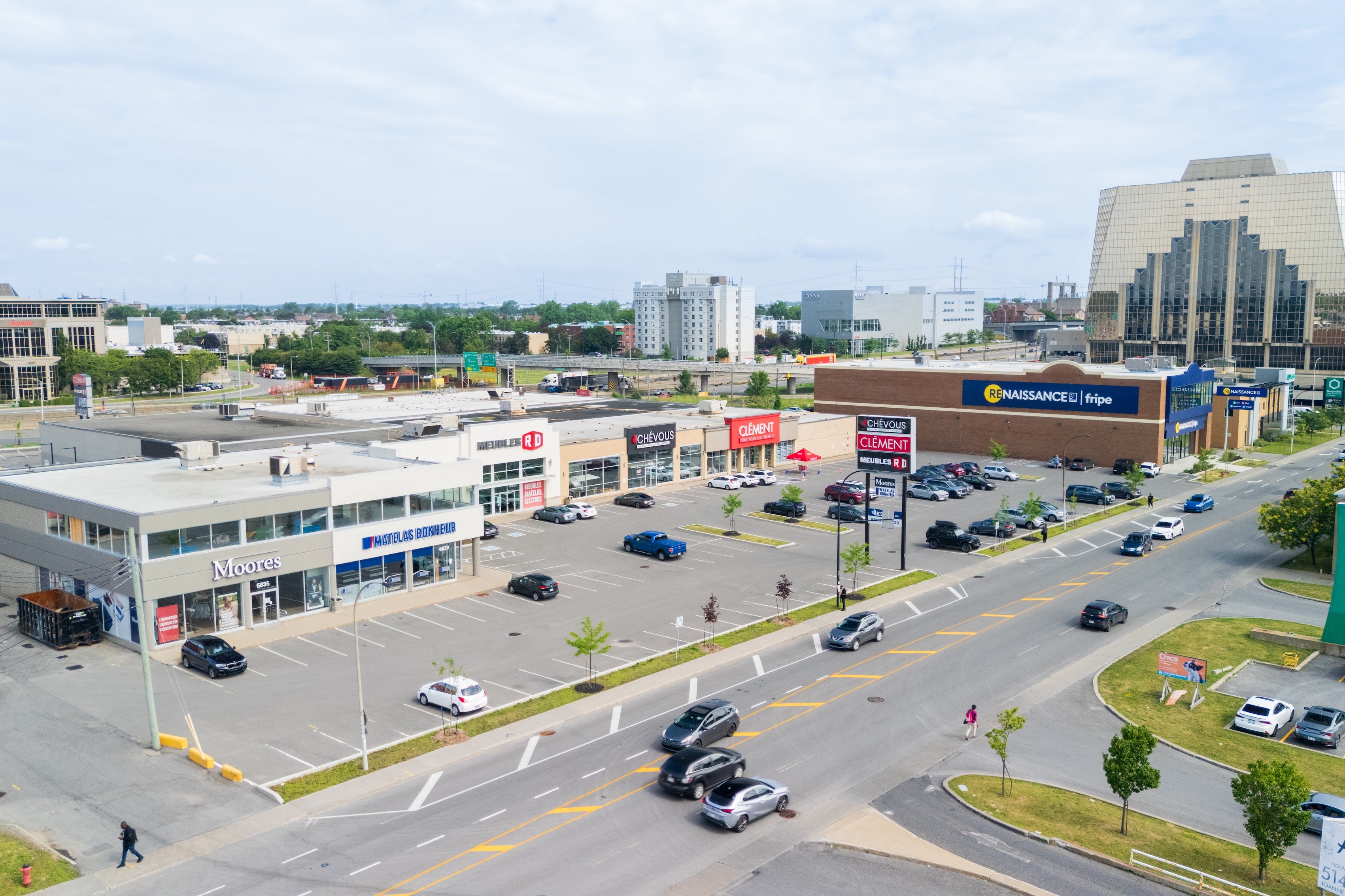 Plaza Anjou