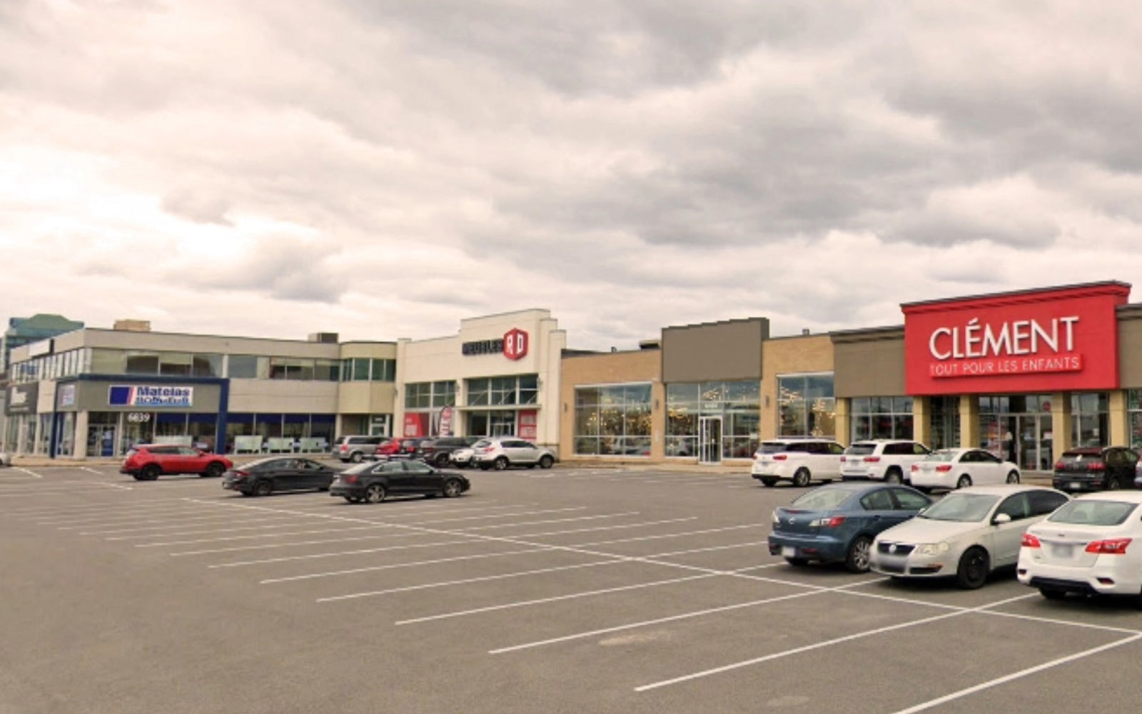 Plaza Anjou (Commercial)